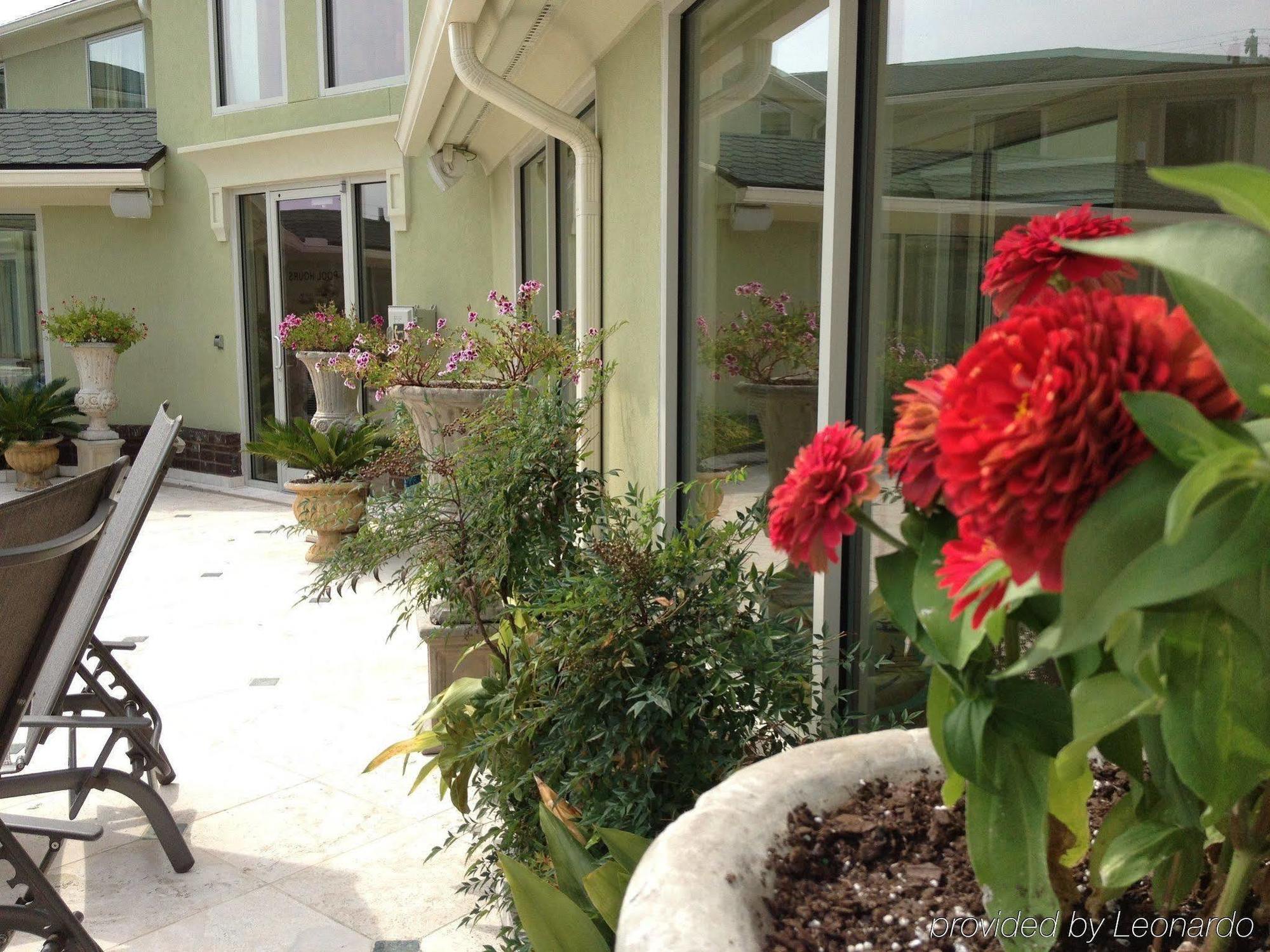 Town & Country Inn And Suites Charleston Luaran gambar