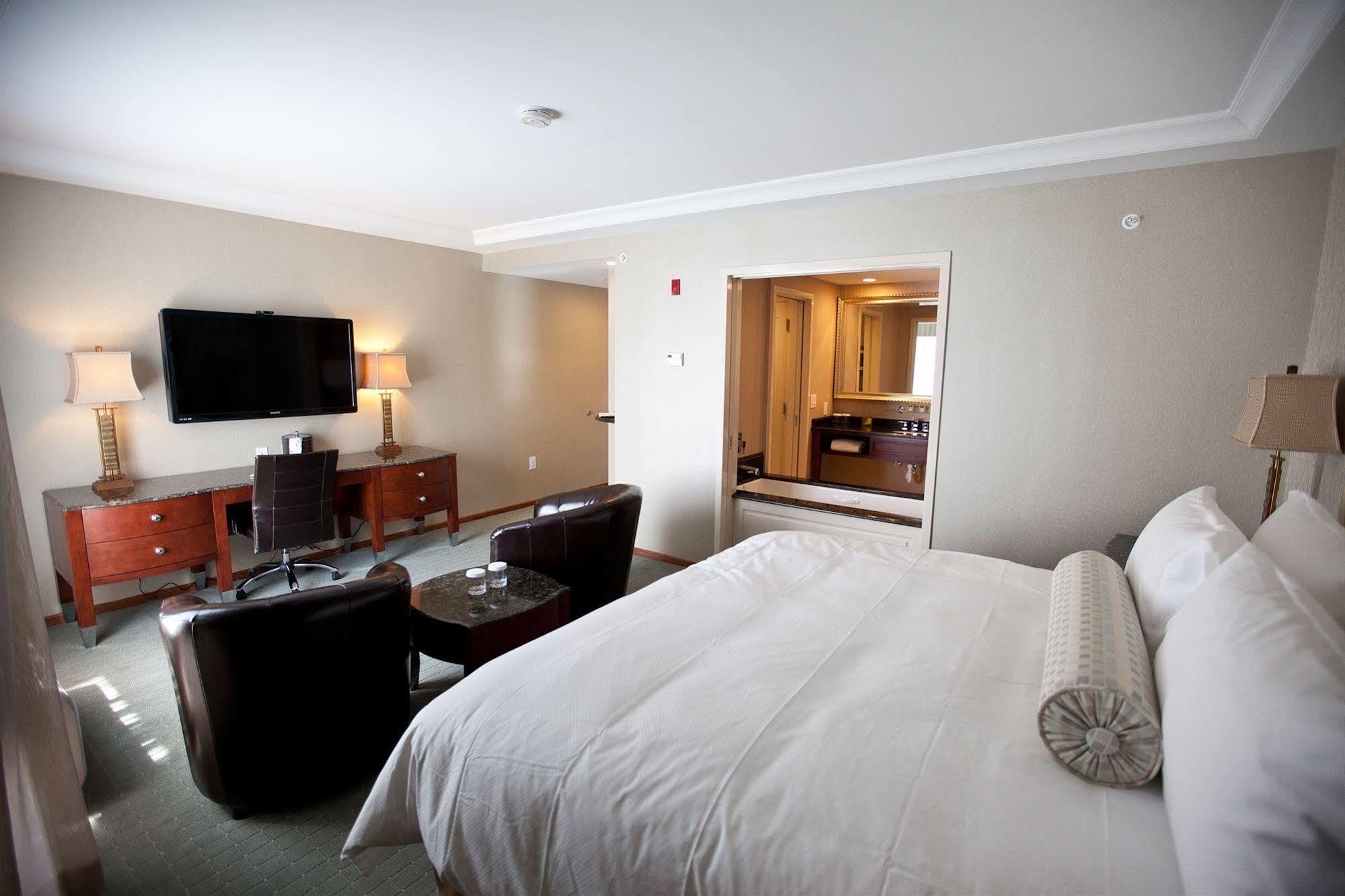 Town & Country Inn And Suites Charleston Luaran gambar