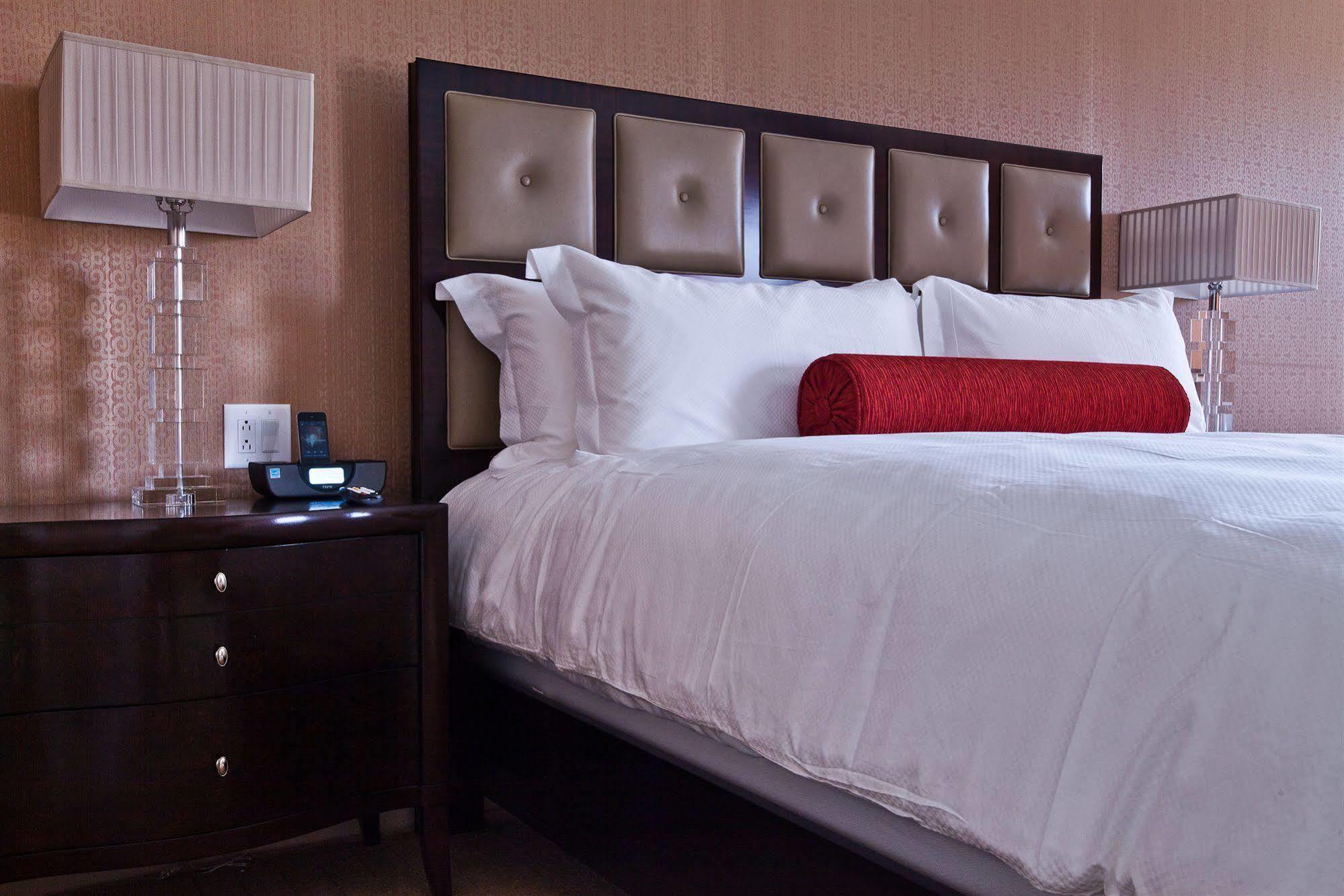 Town & Country Inn And Suites Charleston Luaran gambar